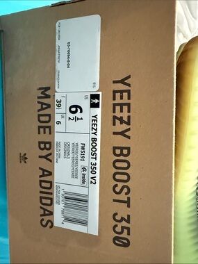 Adidas Yeezy Boost 350 V2 Men’s Sneakers - Tan/Yellow